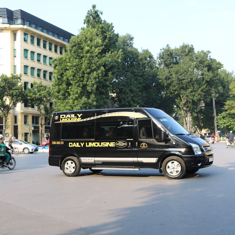 daily-limousine-di-sapa-6