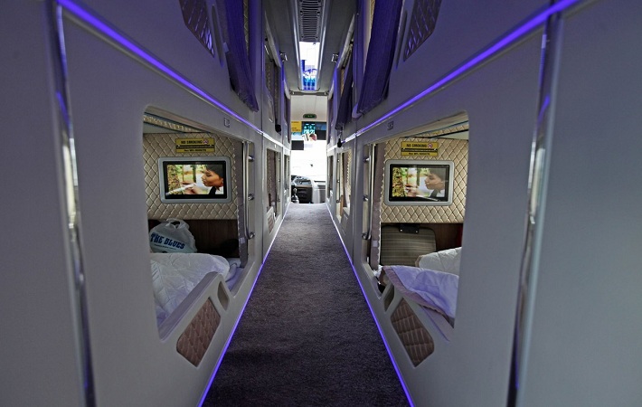 Xe giường nằm Hà Nội đi Sapa - Nội thất, không gian rộg rãi của hãng xe cabin đôi Hà Sơn - Hải Vân