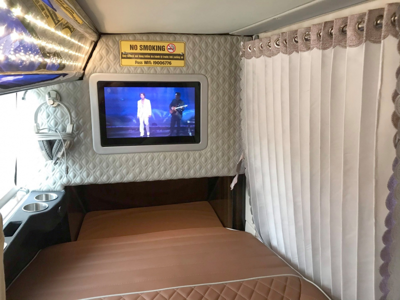 Hãng xe Hà Sơn Hải Vân - Phòng đôi riêng tư cho hành khách