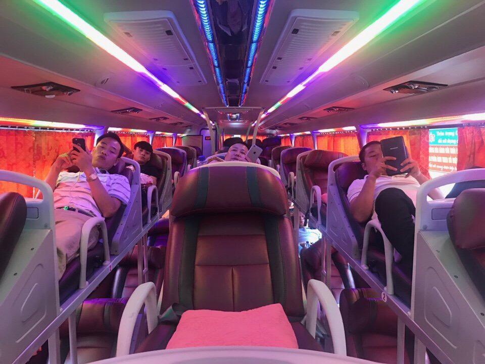 Hãng xe Sapa Queen - Giường nằm thoải mái, không gian ánh sáng đèn LED dịu nhẹ